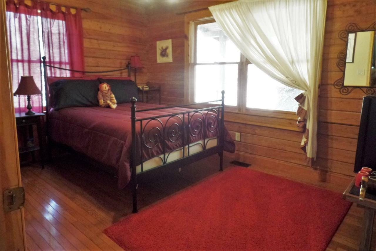 Double Room with Mountain View,1303995406:JPEG