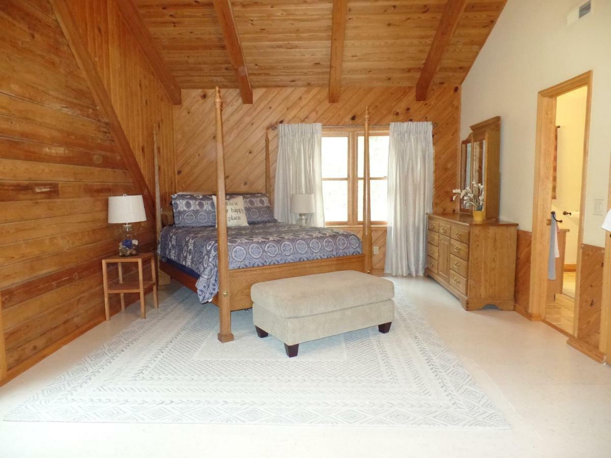 Double Room with Private Bathroom,1303992337:JPEG